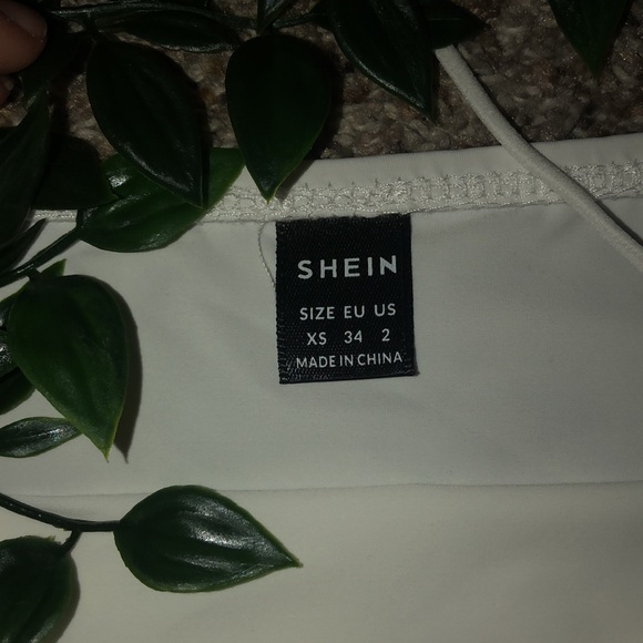 Extra Small White Summer Crop - Picture 2 of 4